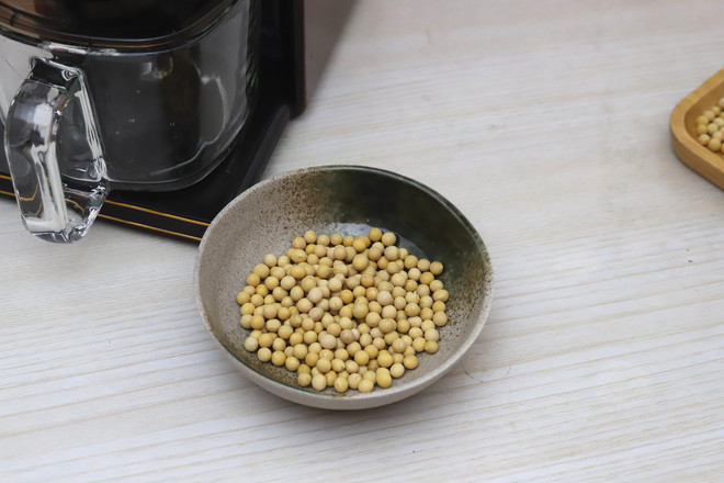 日式豆漿火鍋的做法-家常味煮菜譜-易網<a href=http://www.aoa7937.com/ target=_blank class=infotextkey>健康養生</a>網 日式豆漿火鍋的做法-家常味煮菜譜