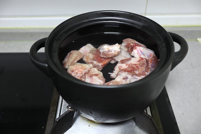 排骨燉蘿卜的做法-咸鮮味燉菜譜-易網(wǎng)健康養(yǎng)生網(wǎng) 排骨燉蘿卜的做法-咸鮮味燉菜譜
