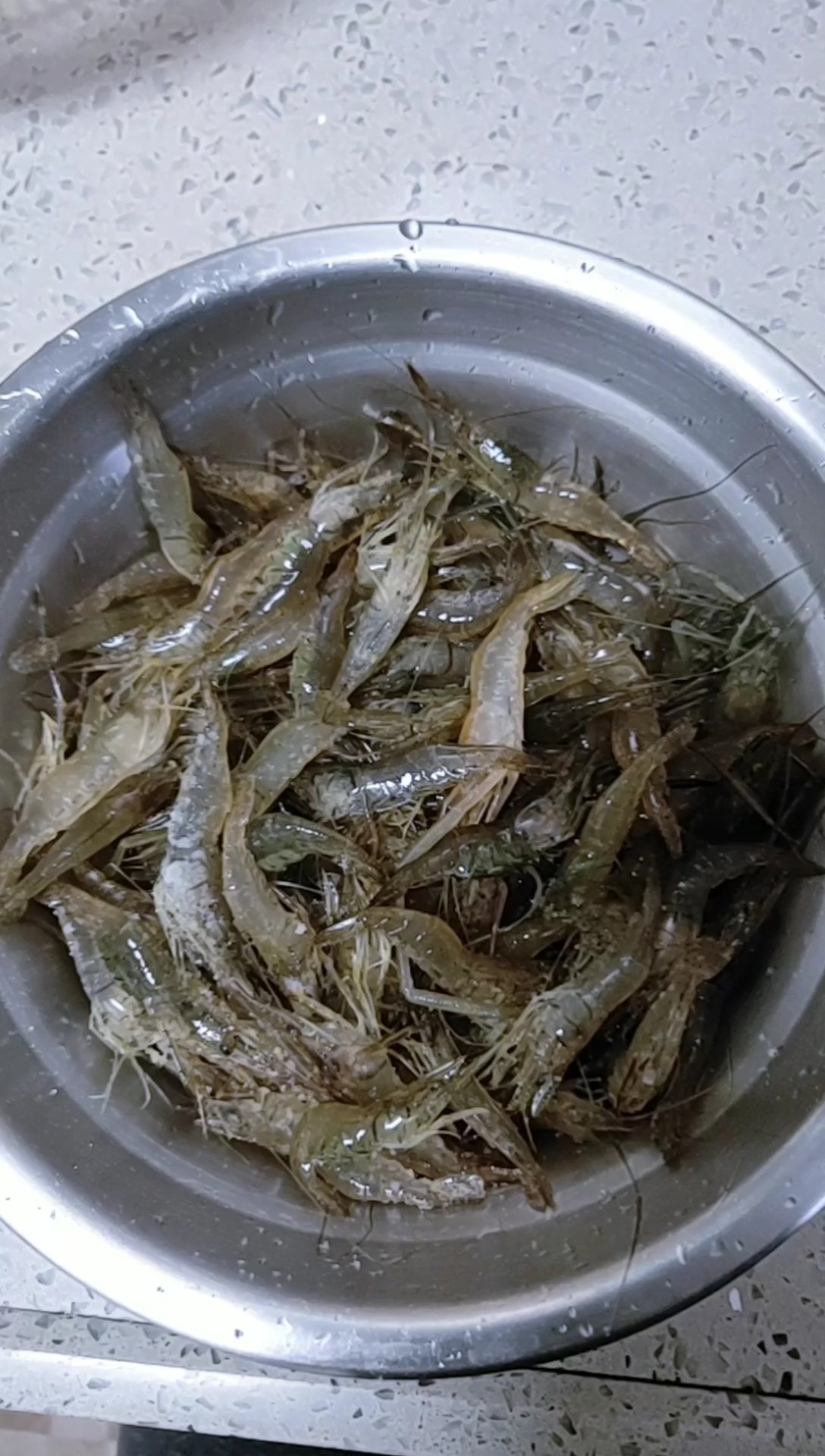 香煎小河蝦的做法-咸鮮味煎菜譜