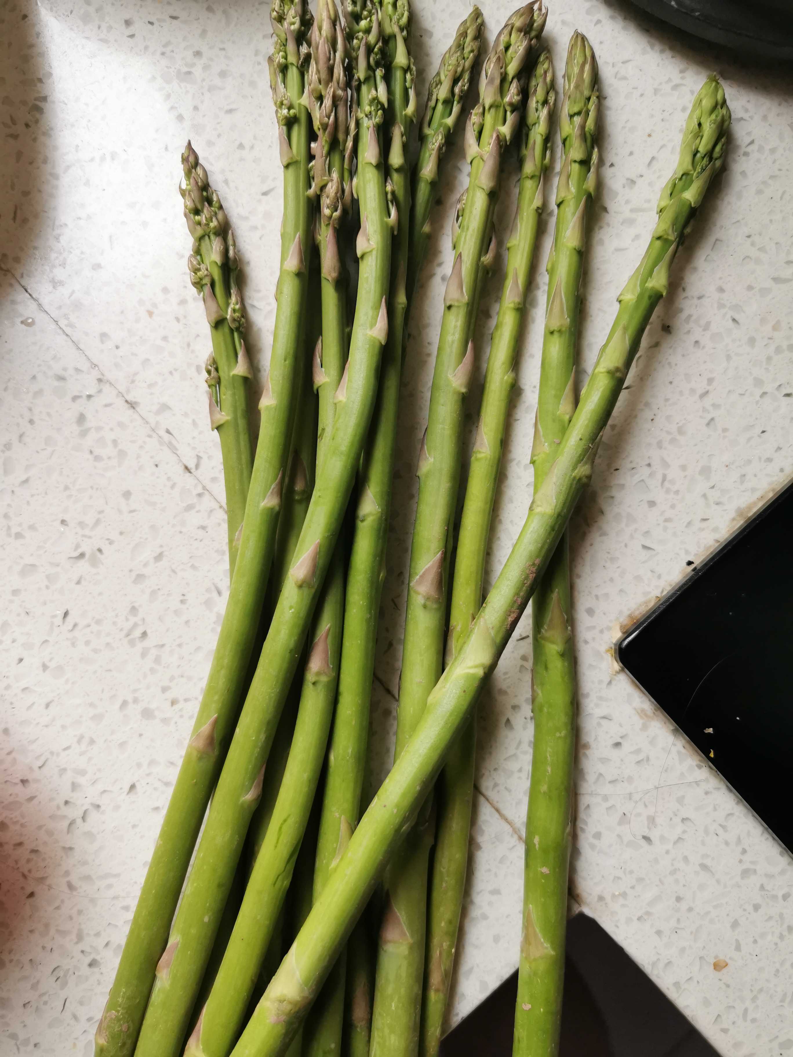 白玉菇炒蘆筍的做法-咸鮮味炒菜譜