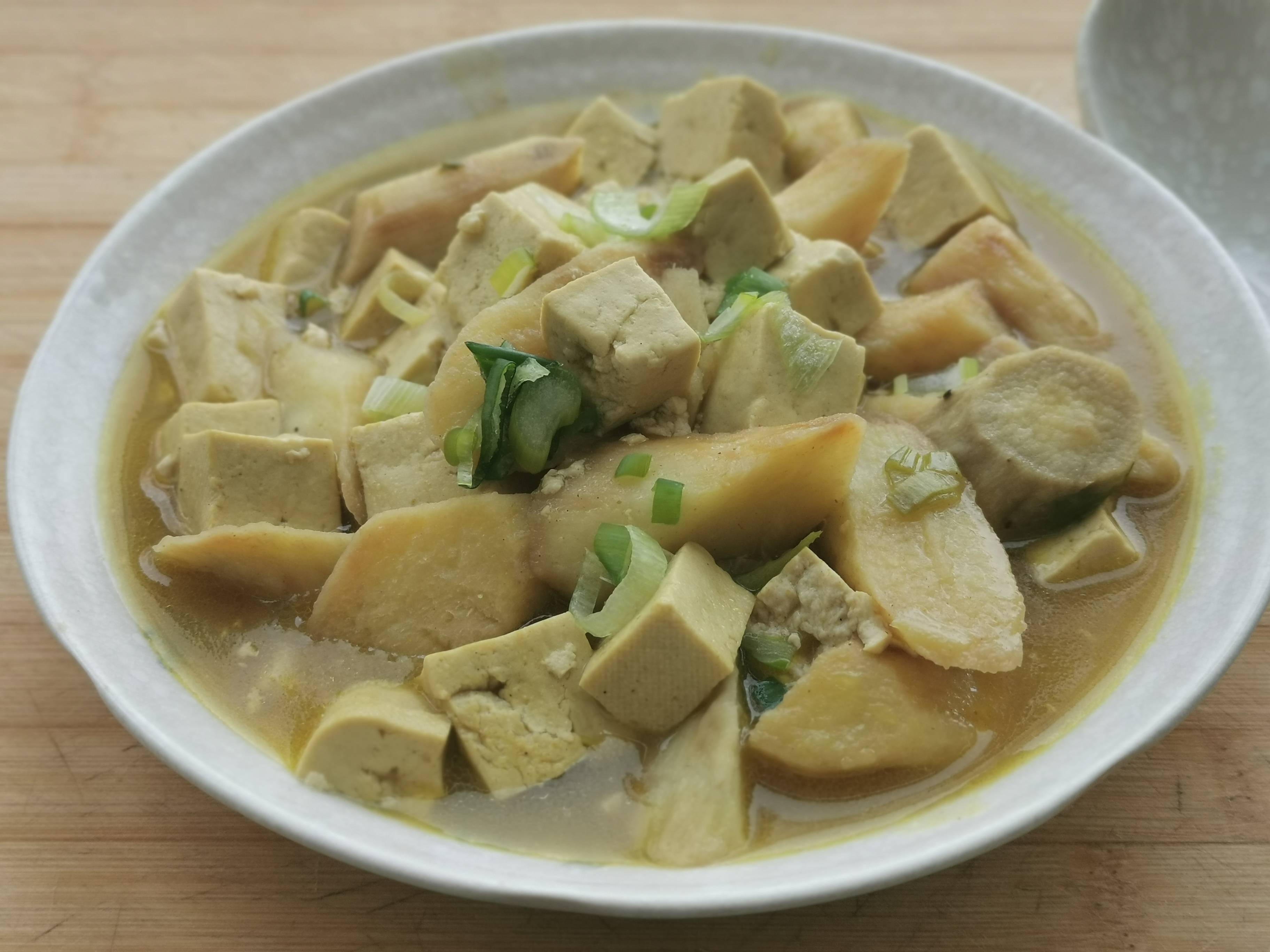 咖喱豆腐燉山藥的做法-咖喱味燉菜譜