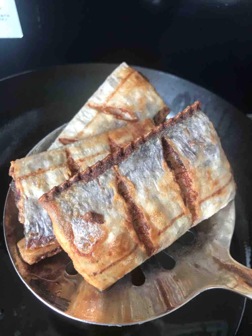干炸刀魚的做法-咸鮮味炸菜譜-易網健康養生網 干炸刀魚的做法-咸鮮味炸菜譜