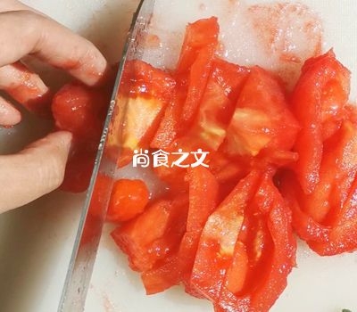 不用熬魚骨湯，也能做出湯鮮味正的懶人番茄魚片！的做法-酸甜味煮菜譜