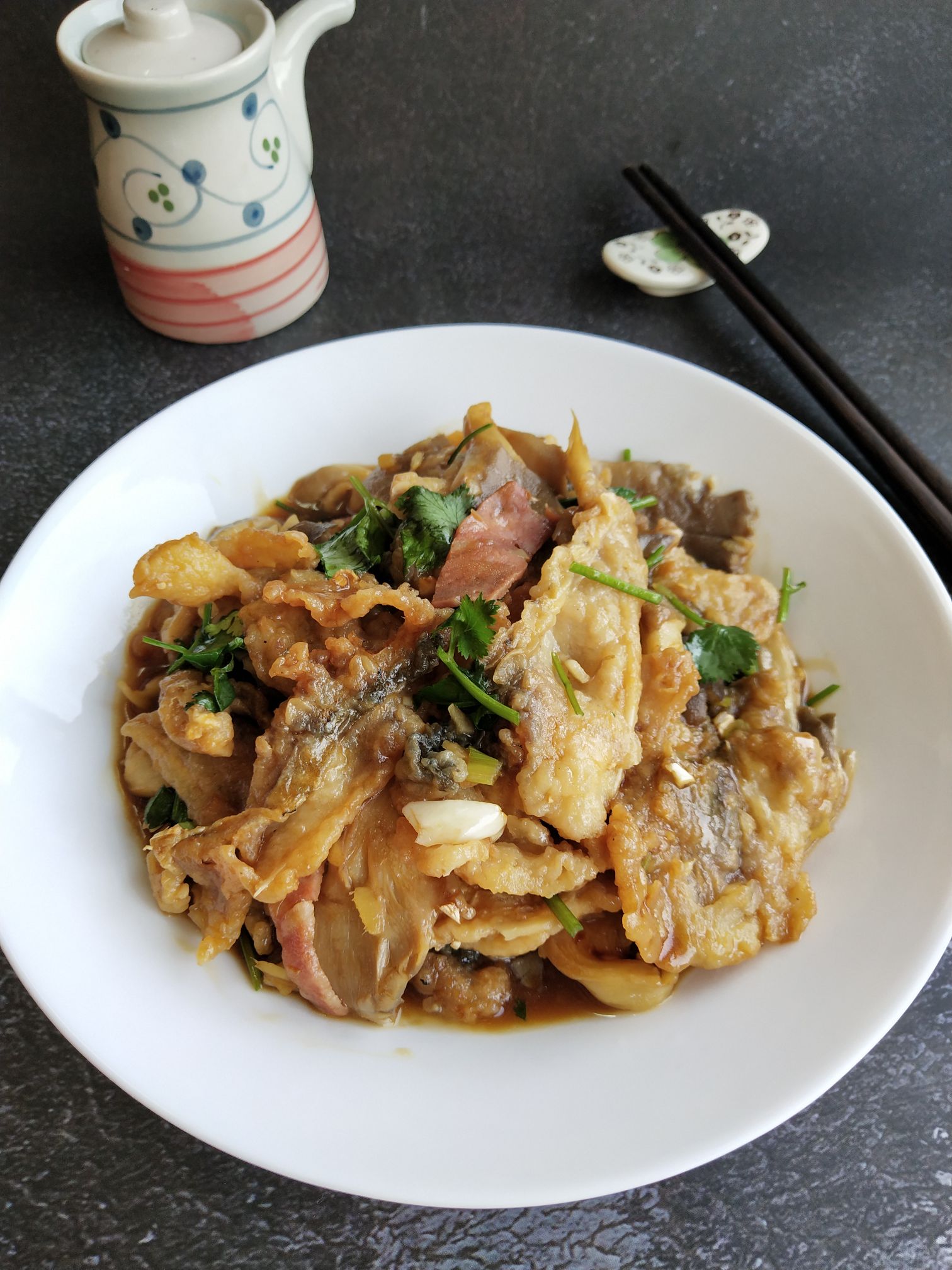 平菇燴魚(yú)片的做法-酸甜味燴菜譜-易網(wǎng)健康養(yǎng)生網(wǎng) 平菇燴魚(yú)片的做法-酸甜味燴菜譜