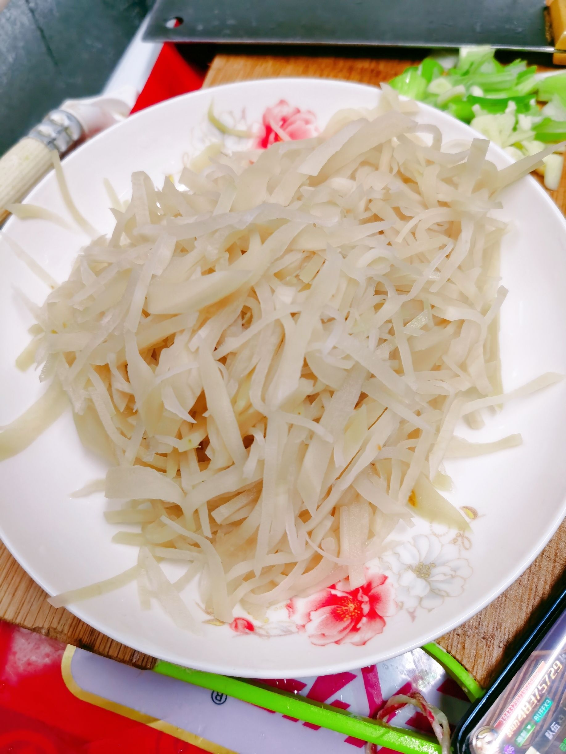 芥菜疙瘩咸菜的做法-咸鮮味炒菜譜