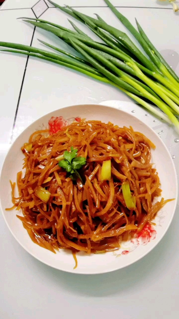 芥菜疙瘩咸菜的做法-咸鮮味炒菜譜