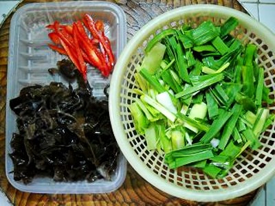 干香如意木耳的做法-家常味炒菜譜