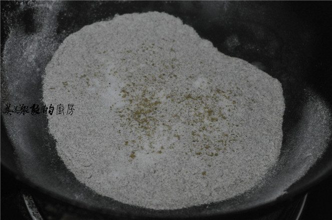 黑麥粉蒸雞肉的做法-家常味蒸菜譜-易網(wǎng)健康養(yǎng)生網(wǎng) 黑麥粉蒸雞肉的做法-家常味蒸菜譜
