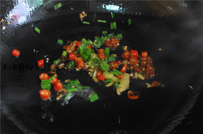 黑麥粉蒸雞肉的做法-家常味蒸菜譜-易網(wǎng)健康養(yǎng)生網(wǎng) 黑麥粉蒸雞肉的做法-家常味蒸菜譜