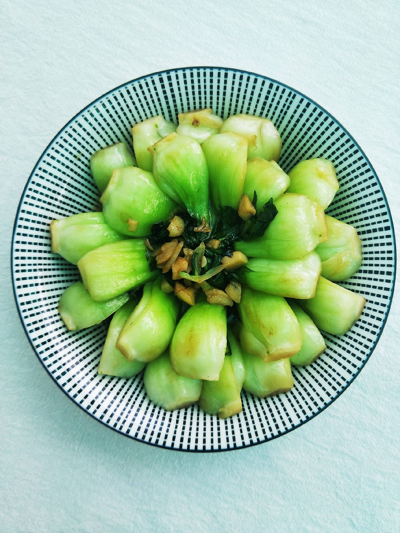 雞湯燜上海青的做法-家常味燜菜譜-易網健康養生網 雞湯燜上海青的做法-家常味燜菜譜