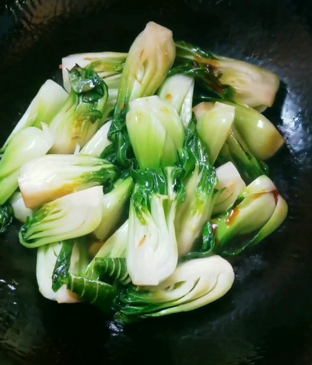 雞湯燜上海青的做法-家常味燜菜譜