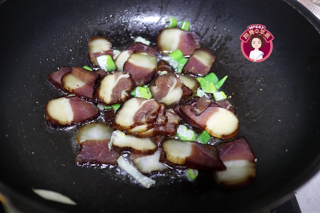 臘肉燜春筍的做法-咸鮮味燜菜譜-易網健康養生網 臘肉燜春筍的做法-咸鮮味燜菜譜