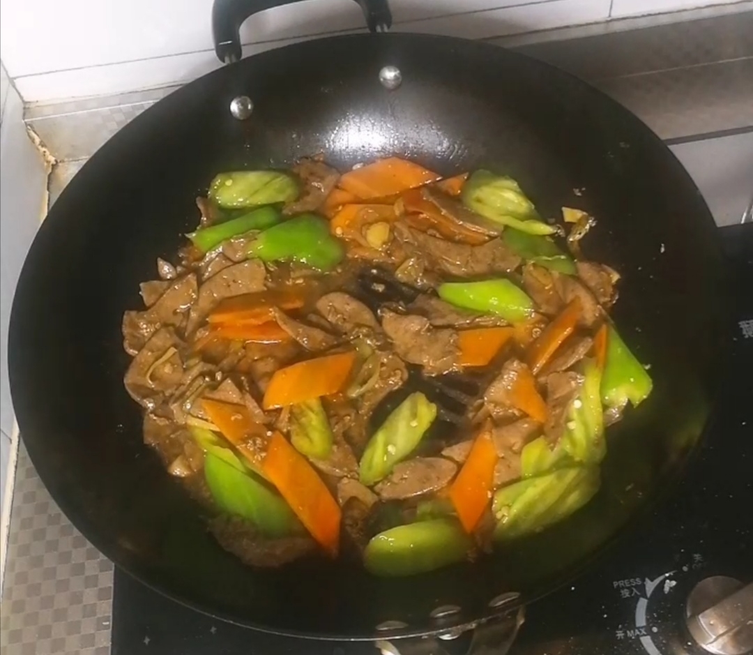 家常炒豬肝的做法-家常味炒菜譜