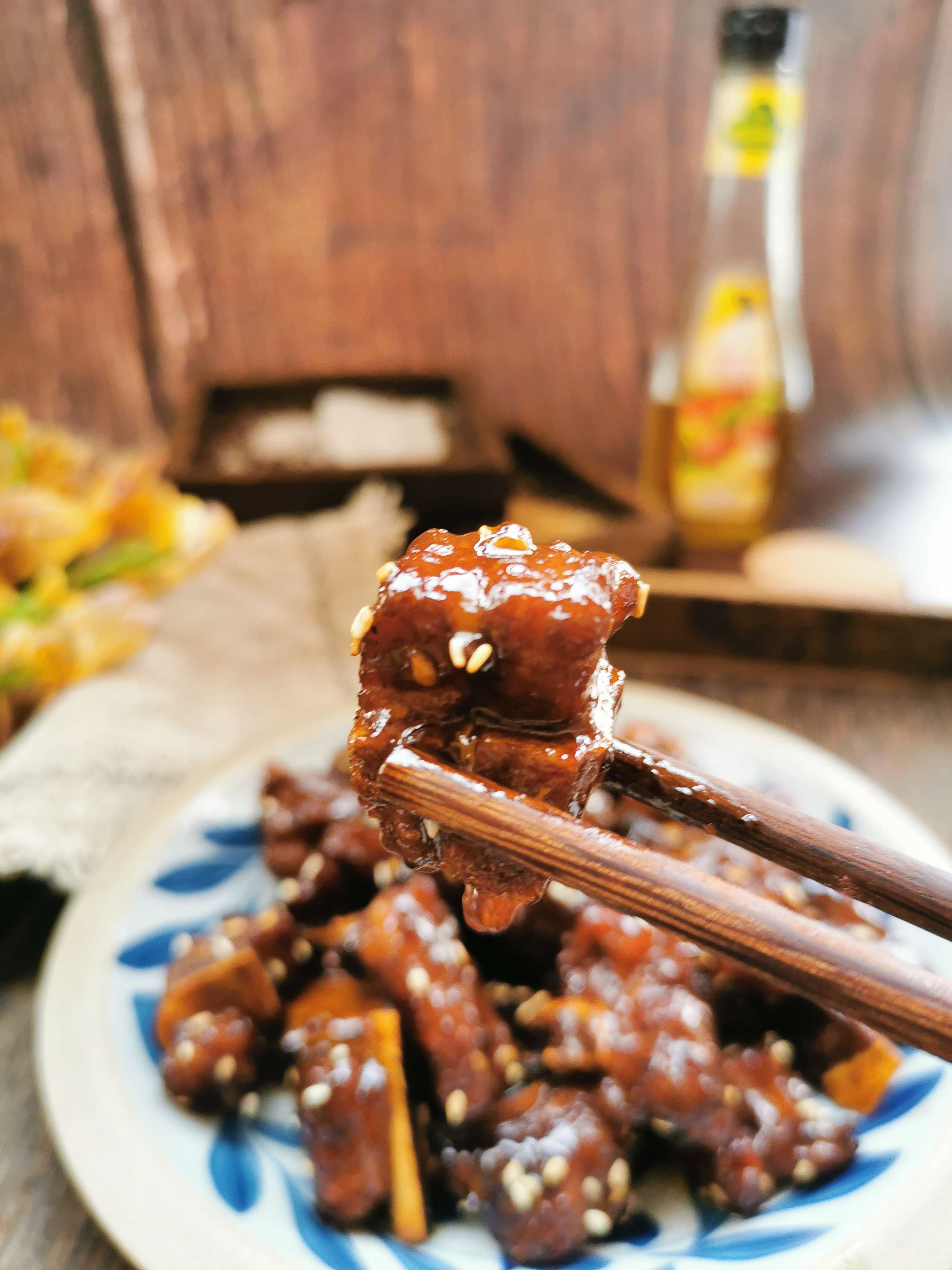 糖醋排骨的做法-甜味燒菜譜-易網(wǎng)健康養(yǎng)生網(wǎng) 糖醋排骨的做法-甜味燒菜譜