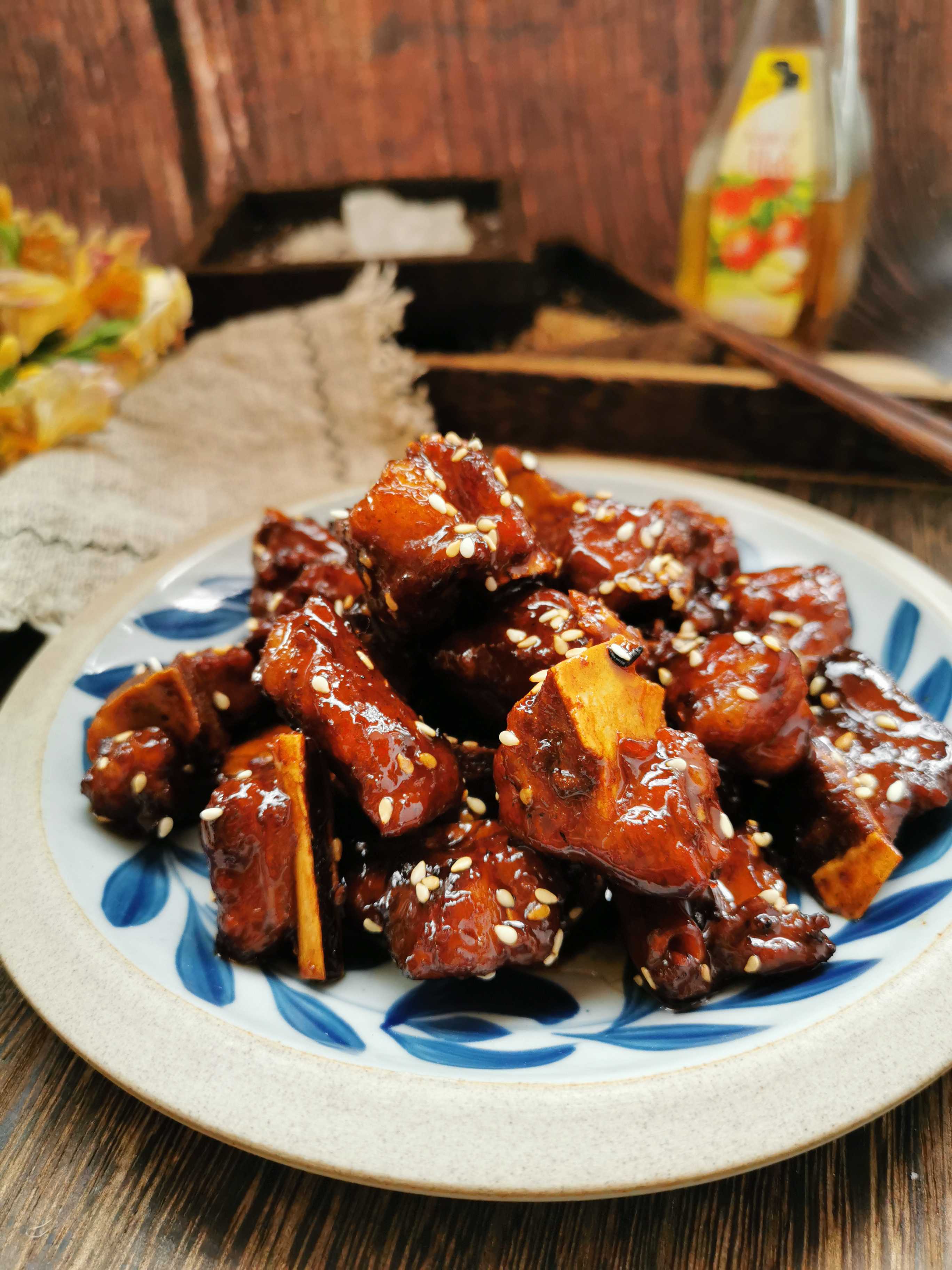 糖醋排骨的做法-甜味燒菜譜-易網(wǎng)健康養(yǎng)生網(wǎng) 糖醋排骨的做法-甜味燒菜譜