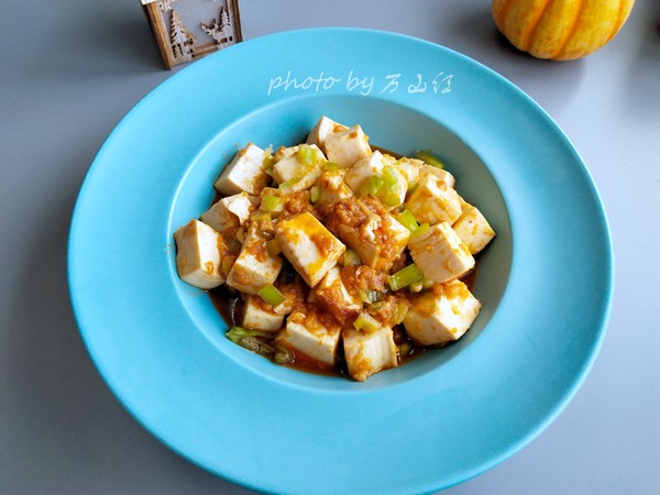 蟹黃豆腐的做法-咸鮮味炒菜譜-易網(wǎng)健康養(yǎng)生網(wǎng) 蟹黃豆腐的做法-咸鮮味炒菜譜
