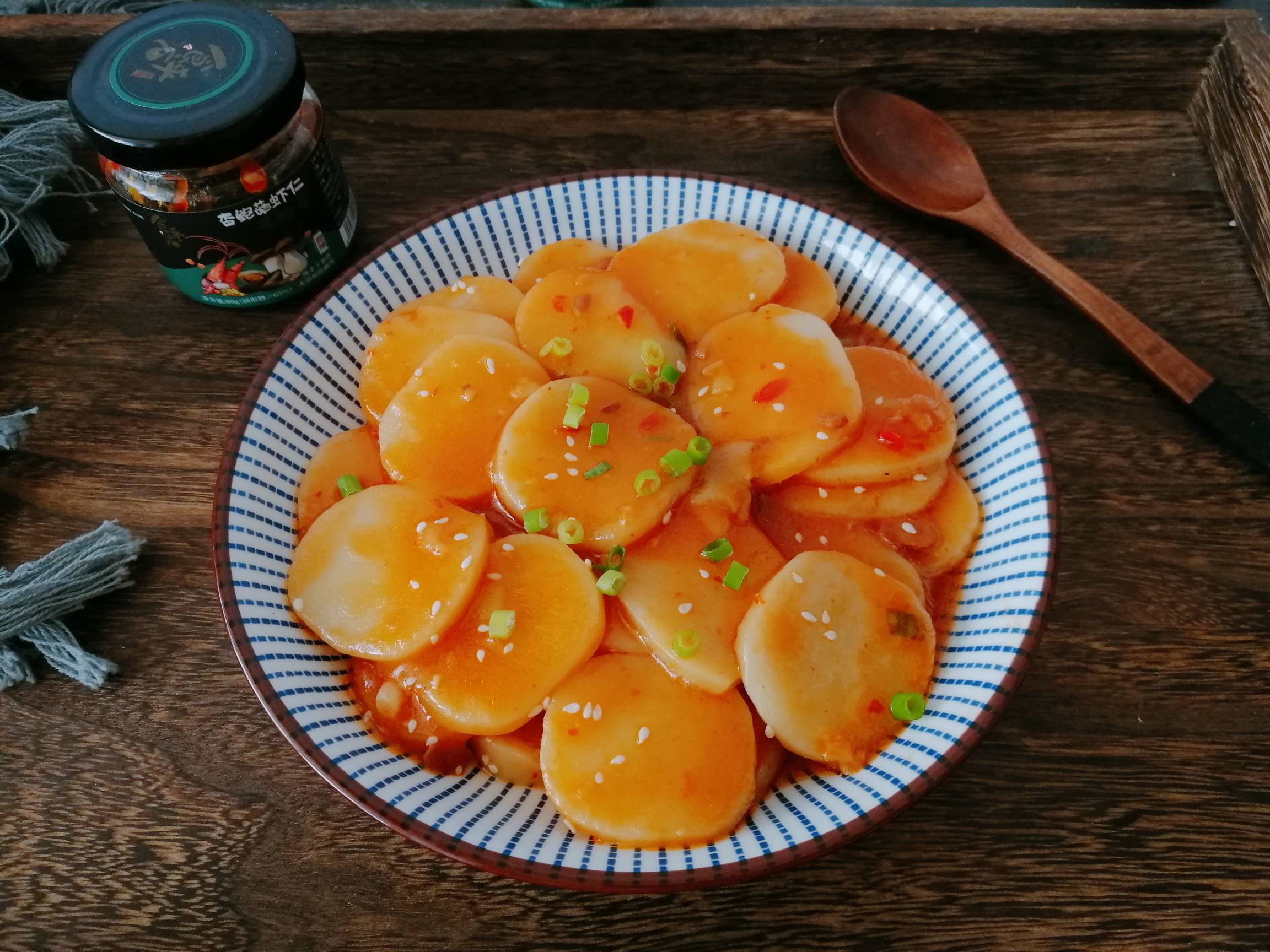 辣醬炒年糕的做法-香辣味炒菜譜-易網健康養生網 辣醬炒年糕的做法-香辣味炒菜譜