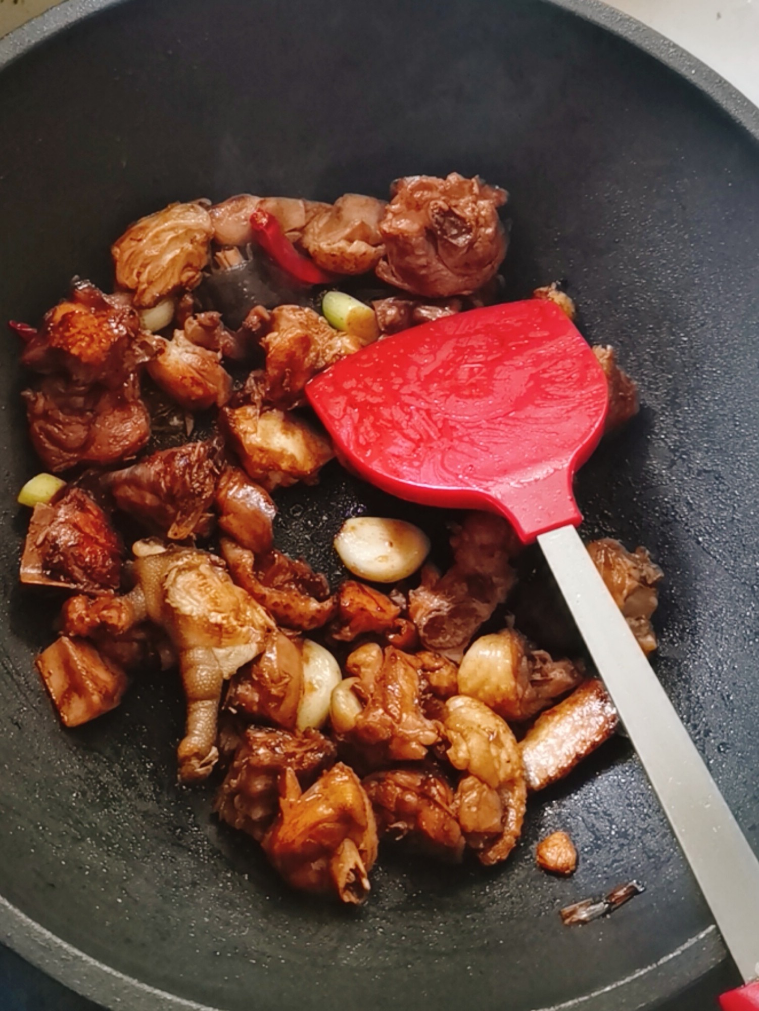 玉米土豆燉雞的做法-咸鮮味燉菜譜