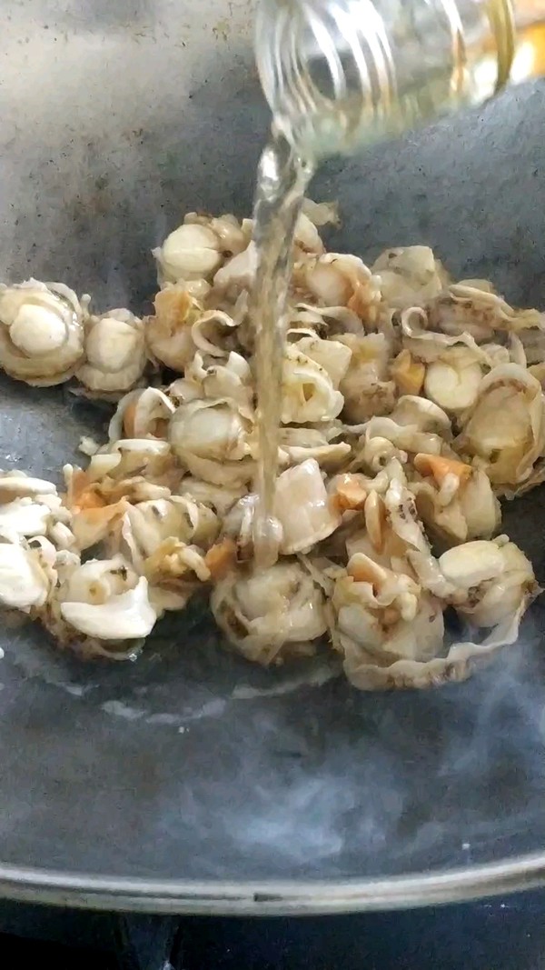 蒜薹炒扇貝的做法-蒜香味炒菜譜