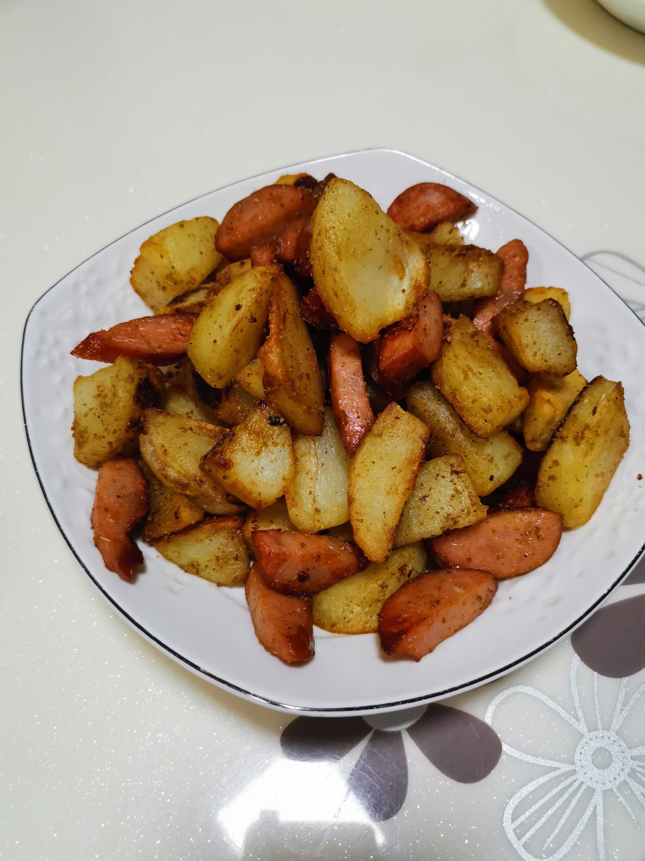 孜然紅腸土豆的做法-家常味炒菜譜-易網健康養生網 孜然紅腸土豆的做法-家常味炒菜譜