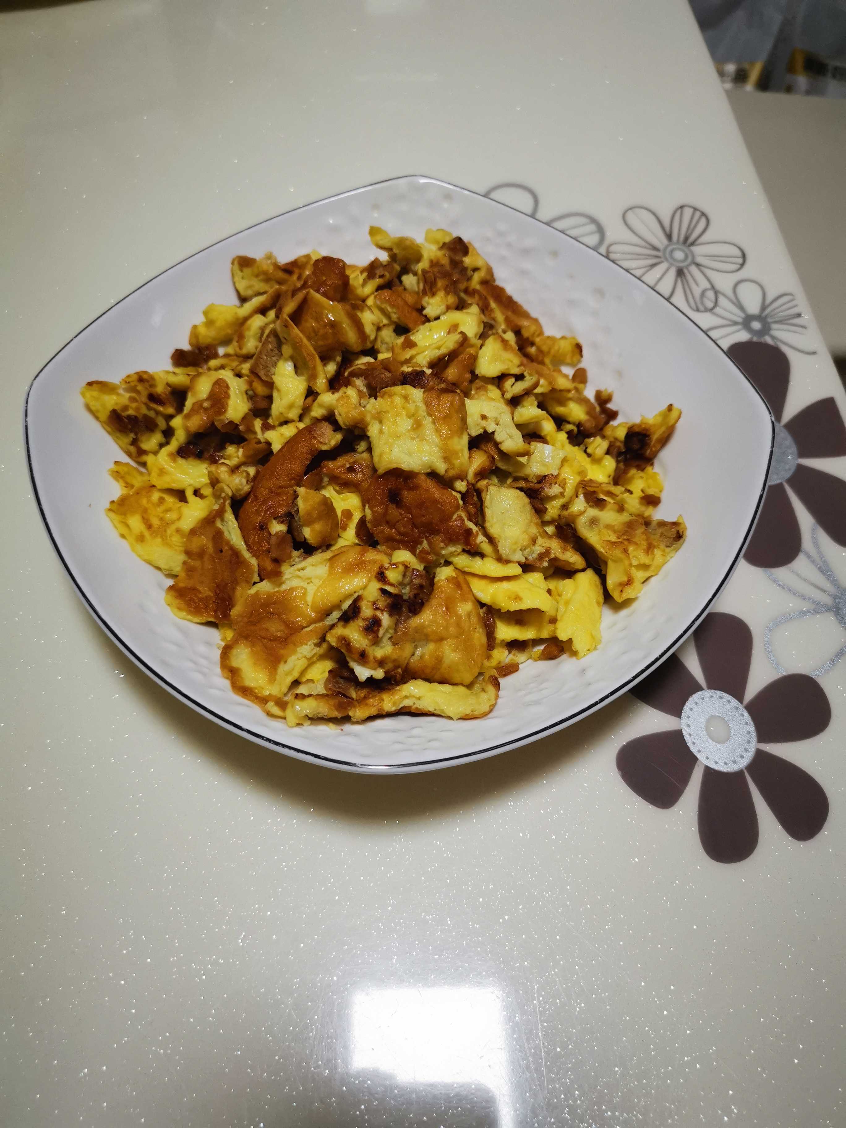 菜脯炒蛋的做法-家常味煎菜譜-易網(wǎng)健康養(yǎng)生網(wǎng) 菜脯炒蛋的做法-家常味煎菜譜