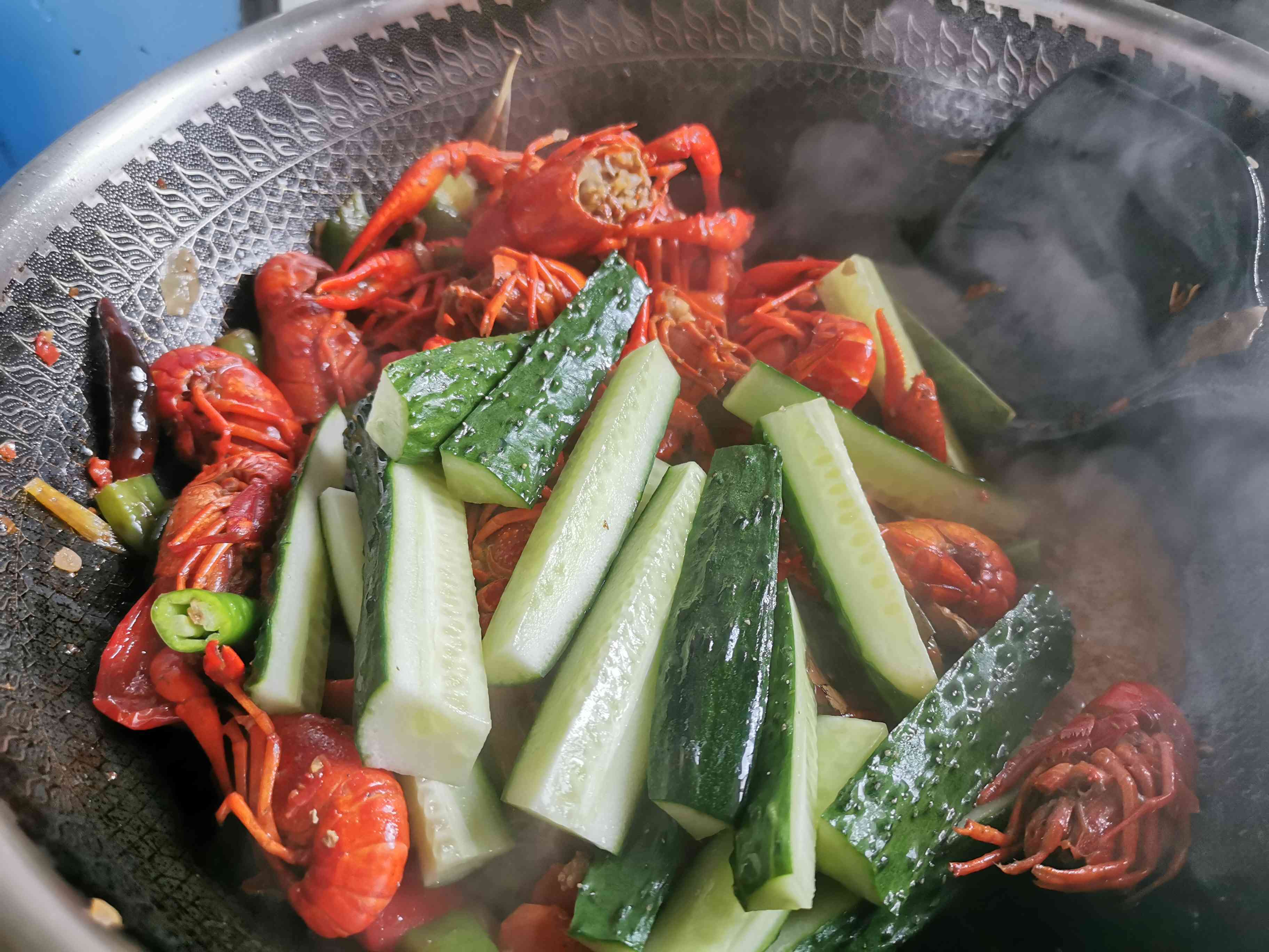 香辣小龍蝦的做法-香辣味炒菜譜-易網健康養生網 香辣小龍蝦的做法-香辣味炒菜譜