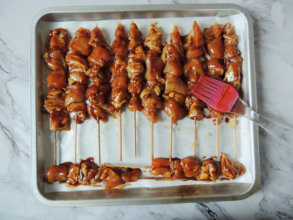 蜜汁雞肉串的做法-家常味烤菜譜-易網(wǎng)健康養(yǎng)生網(wǎng) 蜜汁雞肉串的做法-家常味烤菜譜
