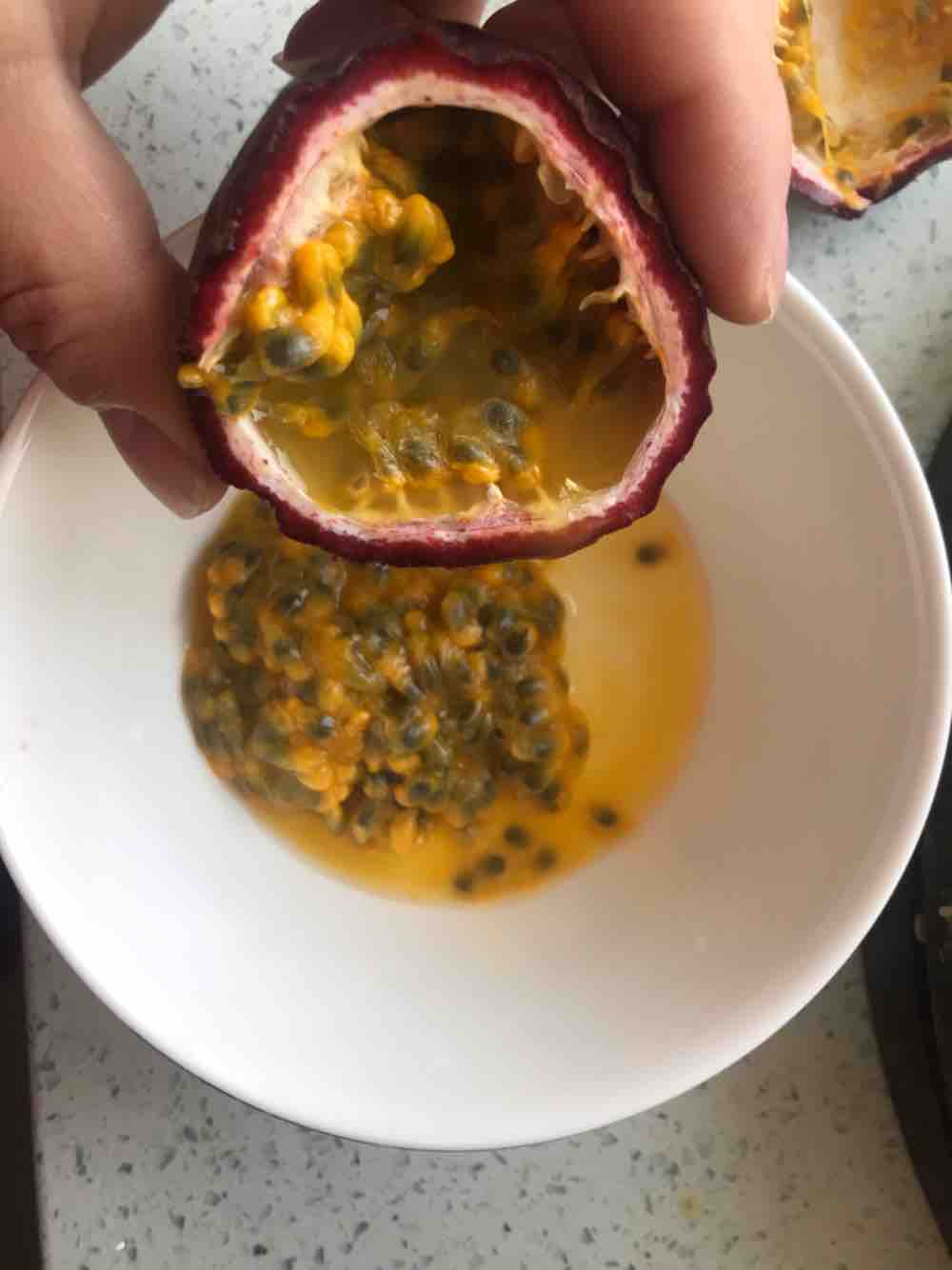 百香涼拌腐竹的做法-酸辣味拌菜譜-易網健康養生網 百香涼拌腐竹的做法-酸辣味拌菜譜