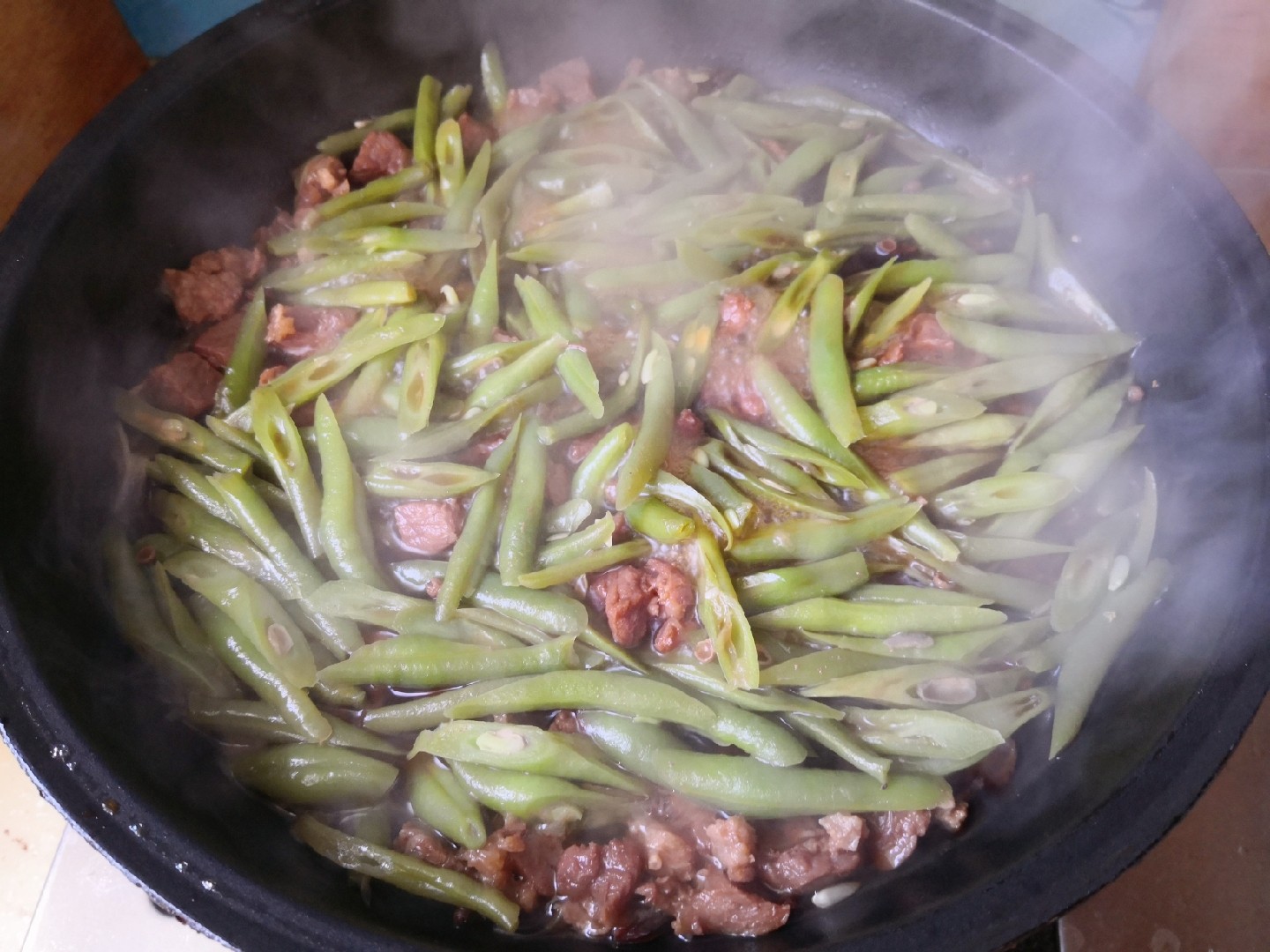 牛肉燉豆角的做法-家常味燉菜譜