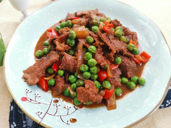 豌豆仁炒牛肉的做法-家常味炒菜譜-易網健康養生網 豌豆仁炒牛肉的做法-家常味炒菜譜
