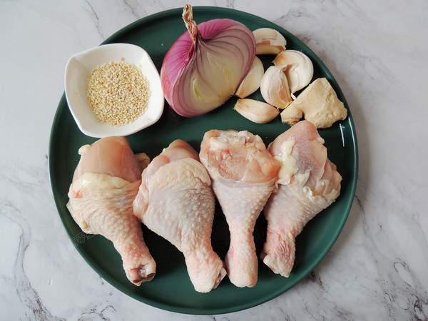 蜜汁雞肉串的做法-家常味烤菜譜-易網(wǎng)<a href=http://www.aoa7937.com/ target=_blank class=infotextkey>健康養(yǎng)生</a>網(wǎng) 蜜汁雞肉串的做法-家常味烤菜譜