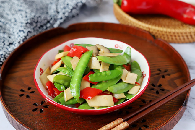 杏鮑菇炒荷蘭豆的做法-家常味炒菜譜-易網健康養生網 杏鮑菇炒荷蘭豆的做法-家常味炒菜譜