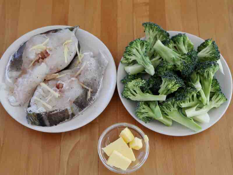 鱈魚套餐的做法-咸鮮味蒸菜譜-易網(wǎng)<a href=http://www.aoa7937.com/ target=_blank class=infotextkey>健康養(yǎng)生</a>網(wǎng) 鱈魚套餐的做法-咸鮮味蒸菜譜