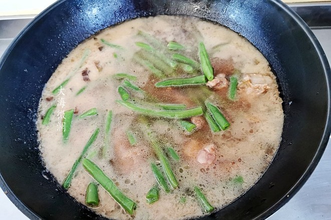 豆角燉排骨的做法-家常味燉菜譜-易網(wǎng)健康養(yǎng)生網(wǎng) 豆角燉排骨的做法-家常味燉菜譜