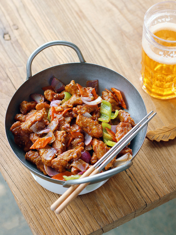 焦溜肉段的做法-家常味炒菜譜-易網(wǎng)健康養(yǎng)生網(wǎng) 焦溜肉段的做法-家常味炒菜譜