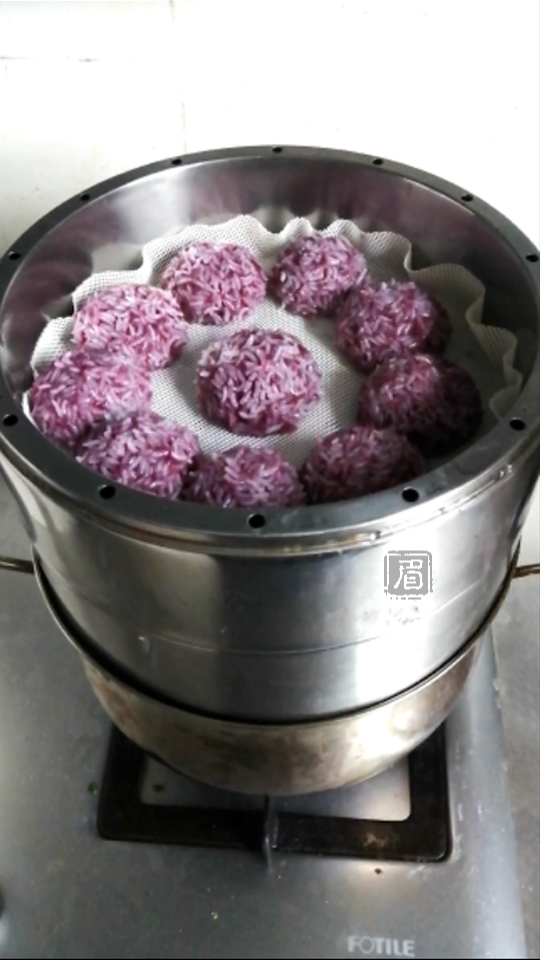 包心米丸子的做法-咸鮮味蒸菜譜-易網健康養生網 包心米丸子的做法-咸鮮味蒸菜譜