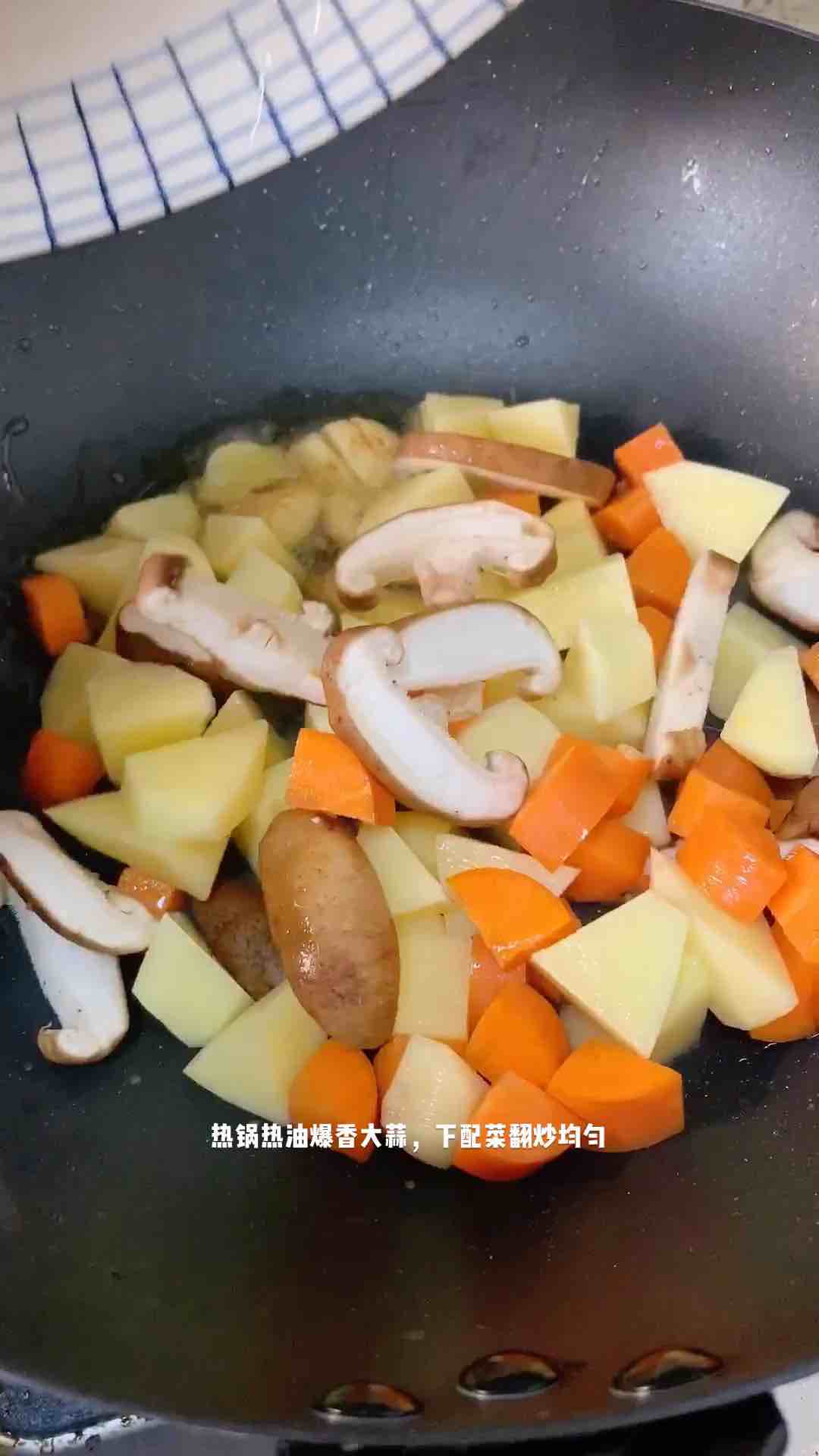 鮮蝦雞腿煲的做法-咸鮮味燉菜譜