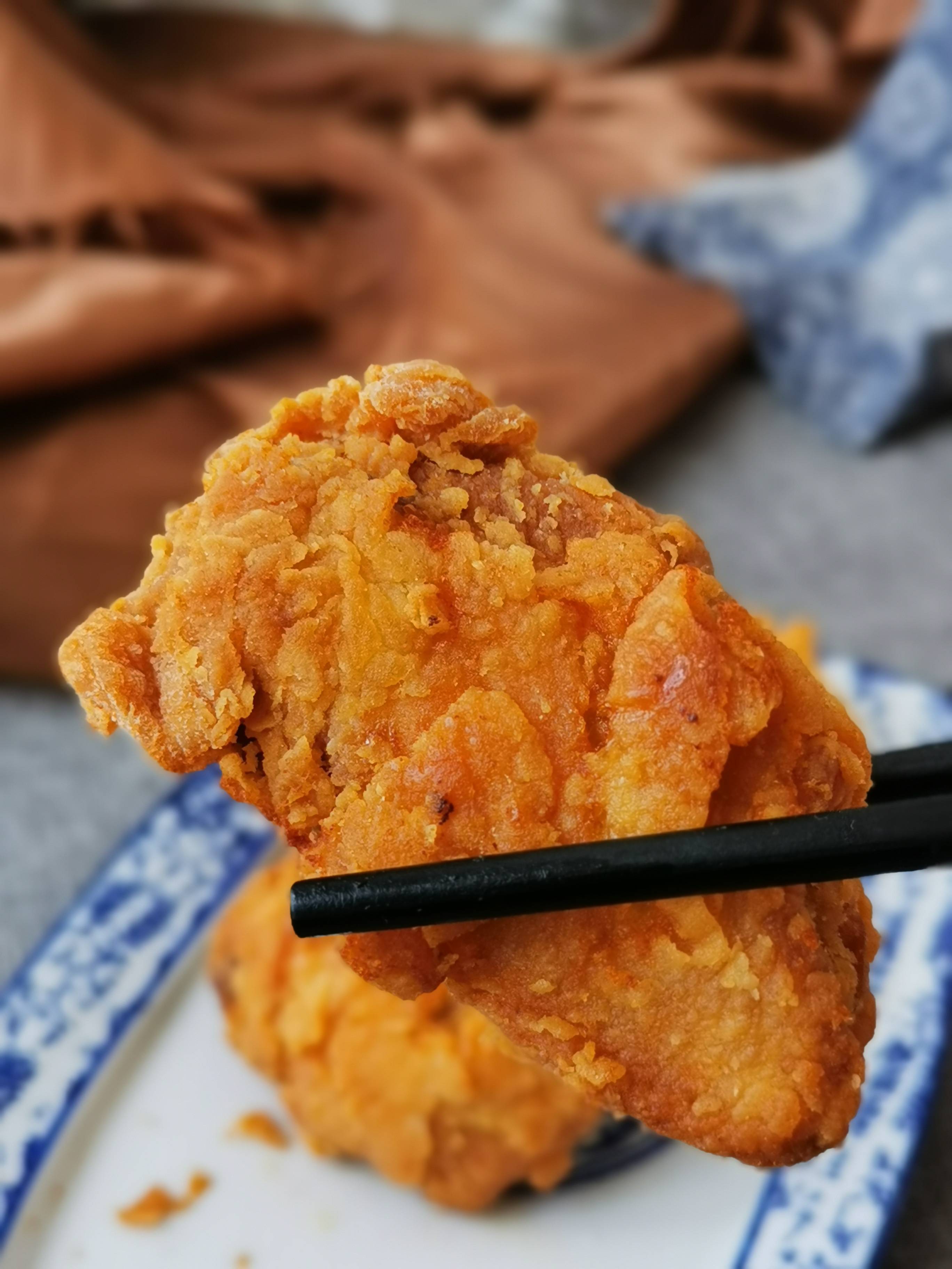 脆皮炸雞翅的做法-其它口味炸菜譜-易網(wǎng)健康養(yǎng)生網(wǎng) 脆皮炸雞翅的做法-其它口味炸菜譜