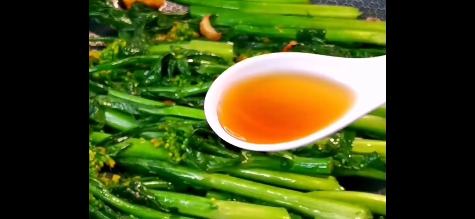 素炒油菜花的做法-家常味炒菜譜