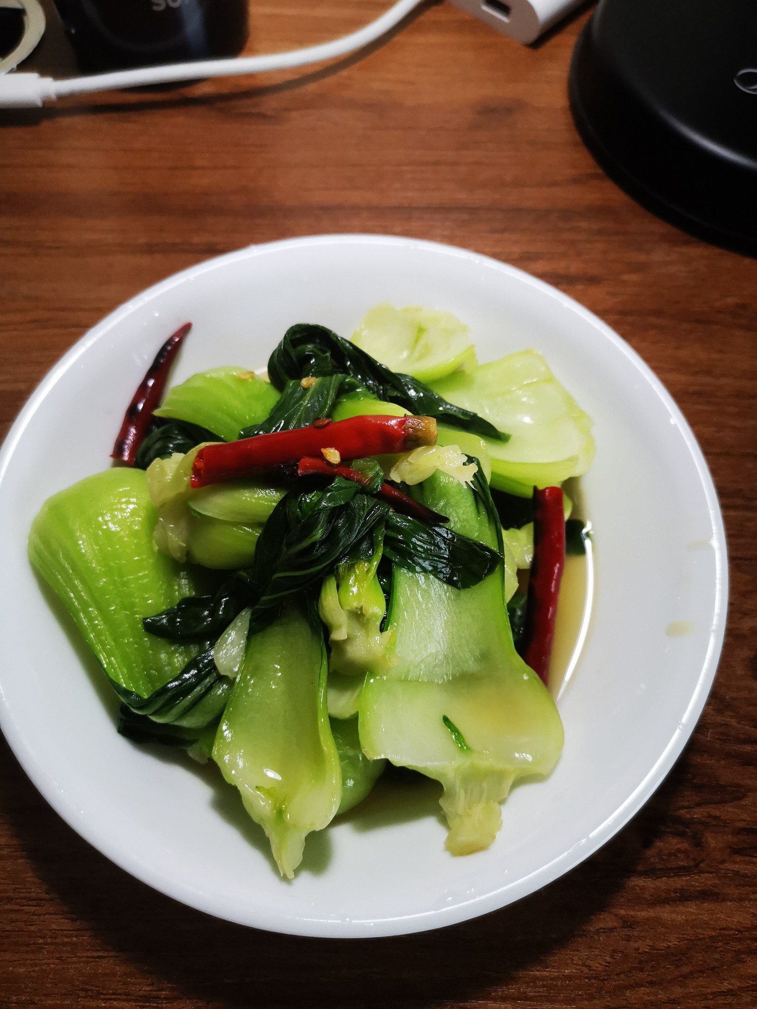干椒炒小油菜的做法-家常味炒菜譜-易網健康養生網 干椒炒小油菜的做法-家常味炒菜譜