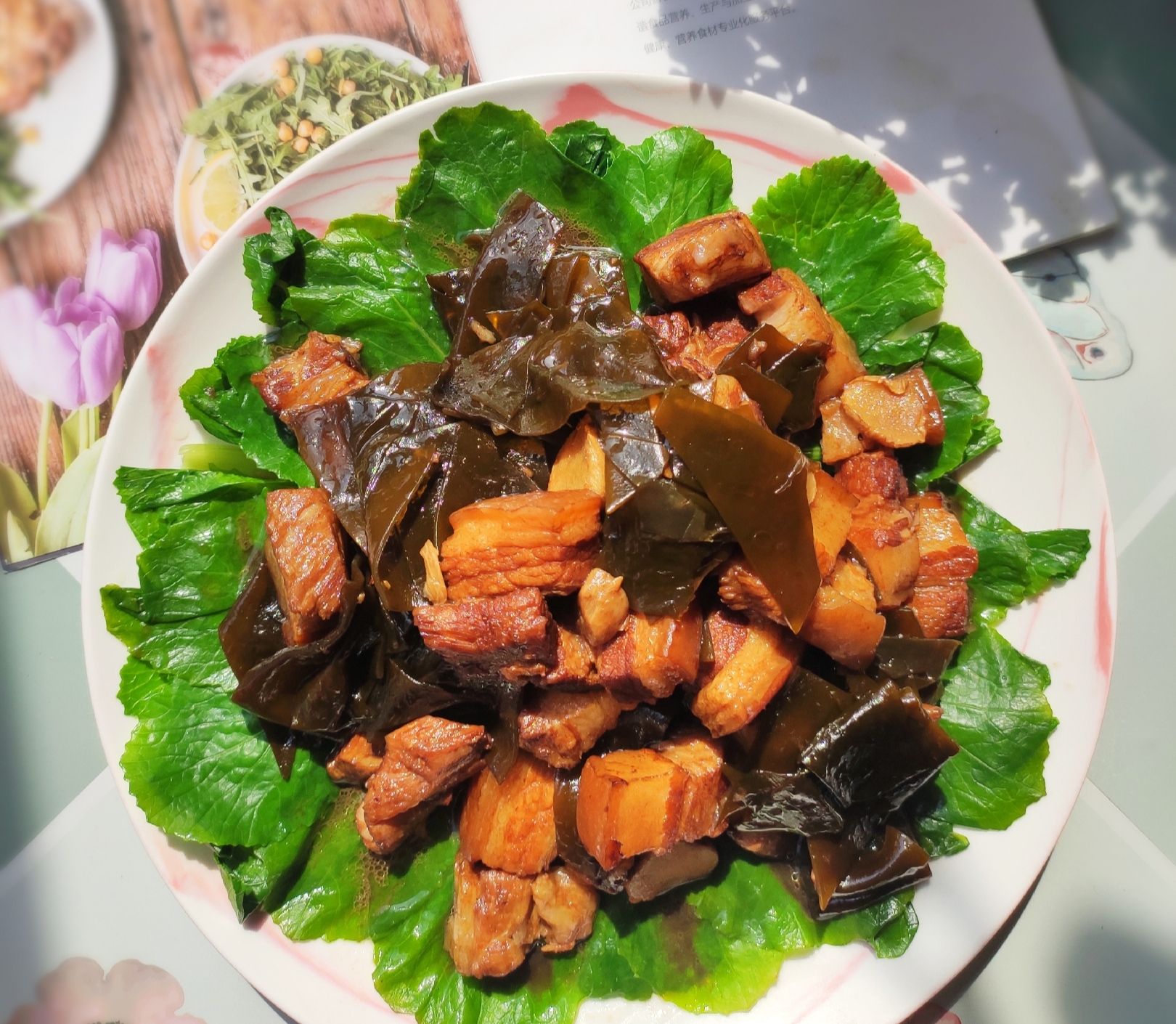紅燒肉燉海帶的做法-咸鮮味燉菜譜-易網健康養生網 紅燒肉燉海帶的做法-咸鮮味燉菜譜