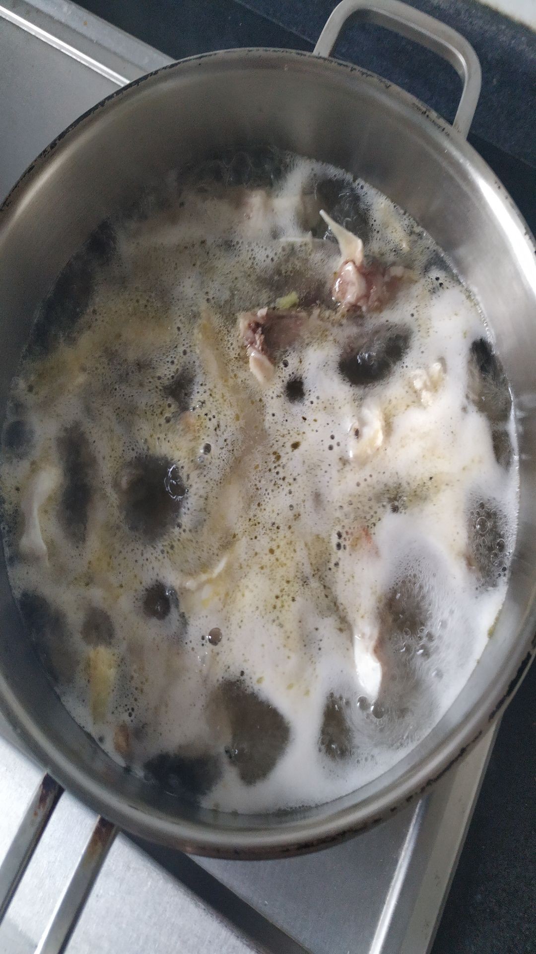 鷹嘴豆腐燉黑魚的做法-咸鮮味燉菜譜