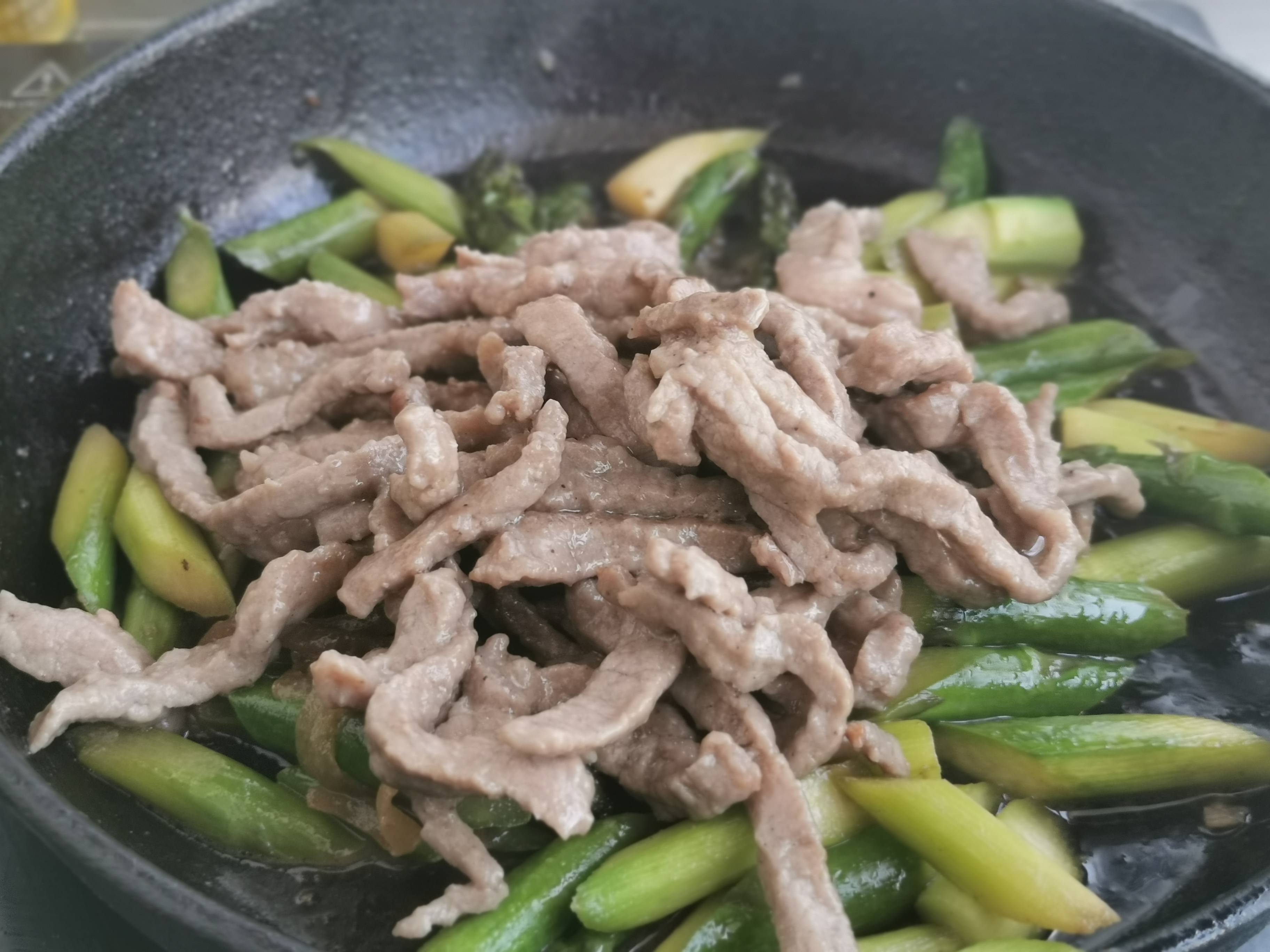 蘆筍牛柳的做法-咸鮮味炒菜譜