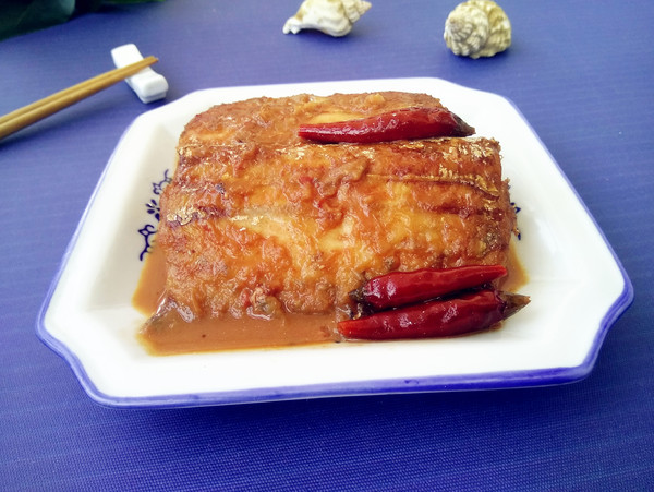 腐乳燒帶魚的做法-咸鮮味燒菜譜-易網健康養生網 腐乳燒帶魚的做法-咸鮮味燒菜譜