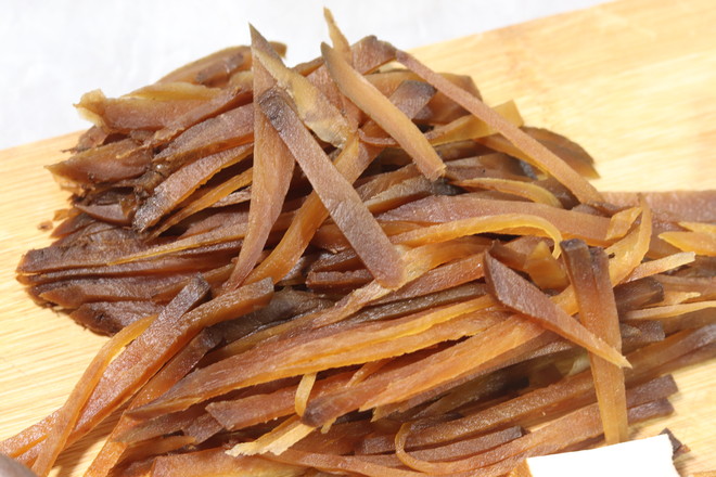 襄陽大頭菜炒豆干的做法-家常味炒菜譜