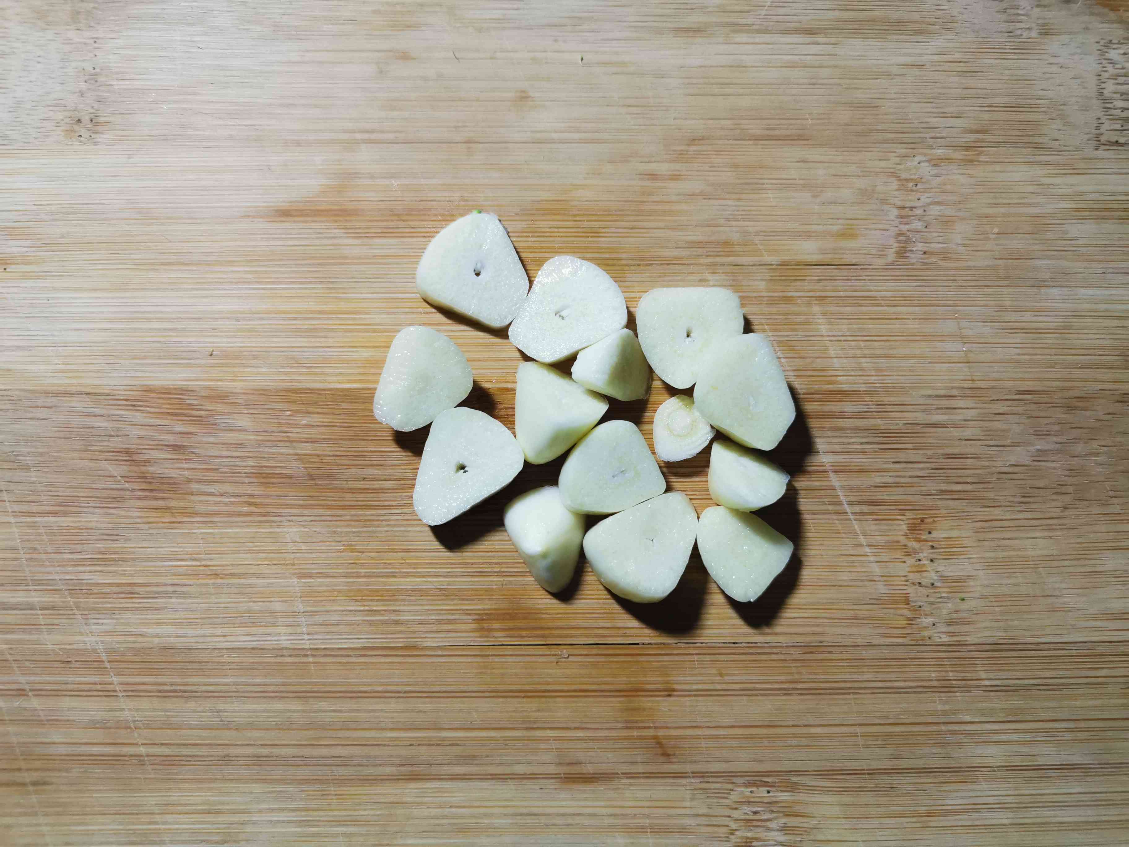 香煎戰(zhàn)斧牛排的做法-咸鮮味煎菜譜-易網(wǎng)健康養(yǎng)生網(wǎng) 香煎戰(zhàn)斧牛排的做法-咸鮮味煎菜譜