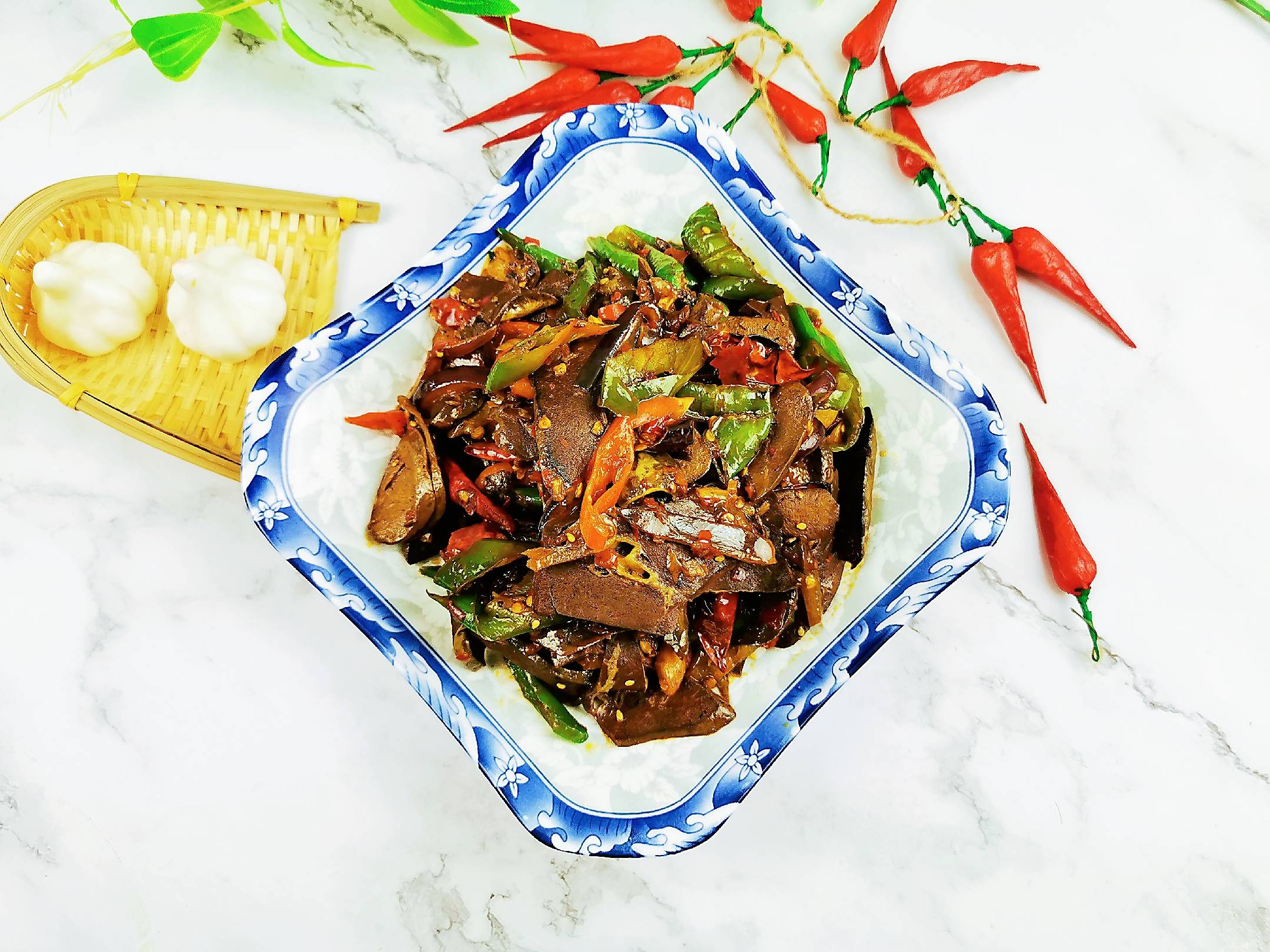 辣炒心肺的做法-香辣味炒菜譜-易網(wǎng)健康養(yǎng)生網(wǎng) 辣炒心肺的做法-香辣味炒菜譜