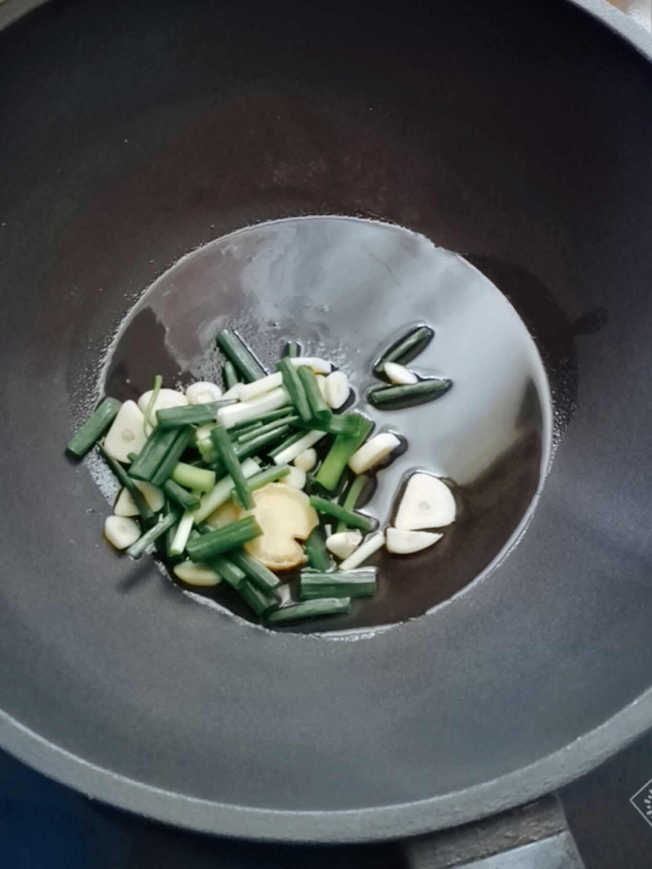 鮮蝦蛤蜊炒雞的做法-咸鮮味炒菜譜