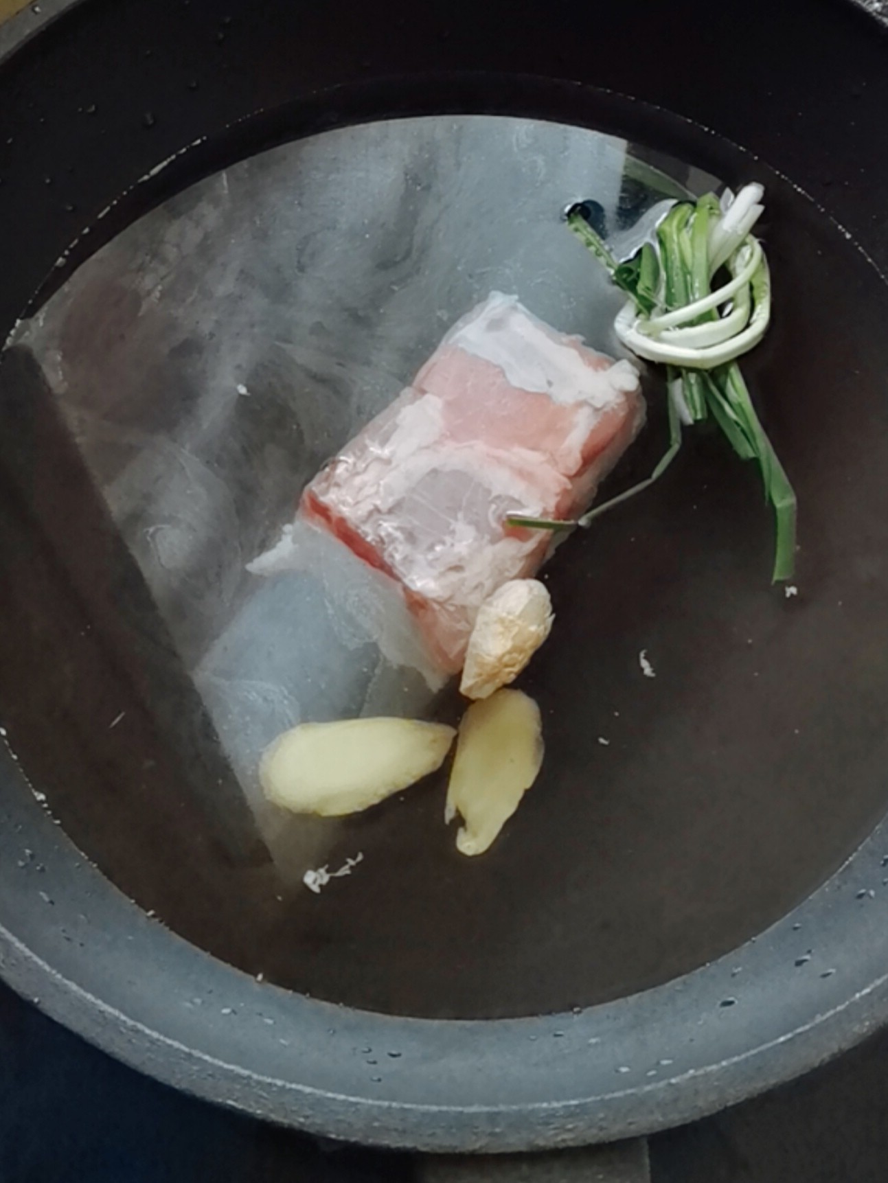 老北京打鹵面的做法-咸鮮味煮菜譜-易網<a href=http://www.aoa7937.com/ target=_blank class=infotextkey>健康養生</a>網 老北京打鹵面的做法-咸鮮味煮菜譜