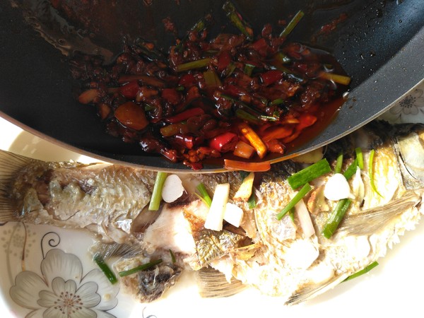 微波爐鳊魚的做法-咸鮮味微波菜譜